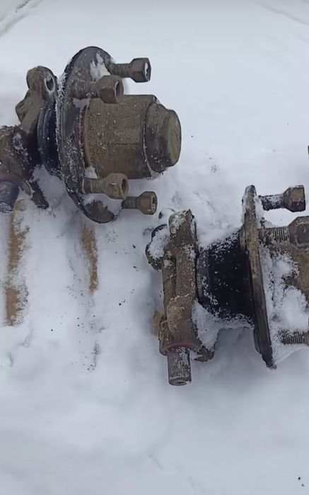 Продам ступіци та доних колеса москвіч жигуль волга є різні