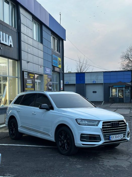 Audi Q7 Premium Plus