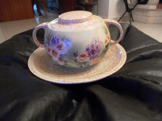 Loiça pintada à mão