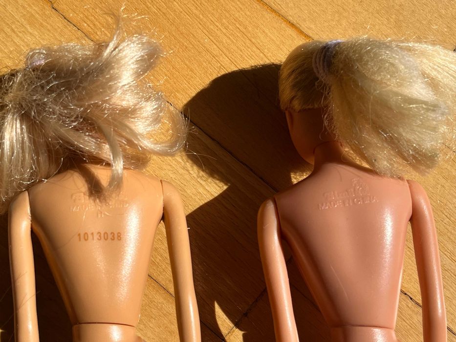 Zestaw lalki Barbie 2 duże + 6 małe