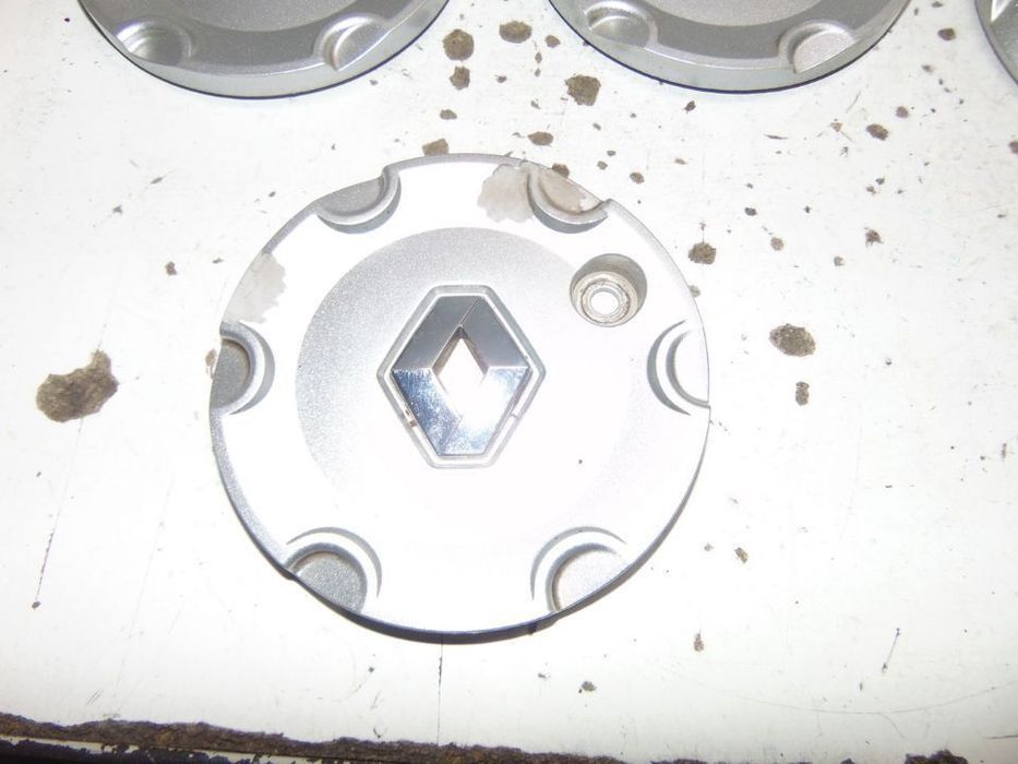 Renault clio, megane, laguna centros de jantes