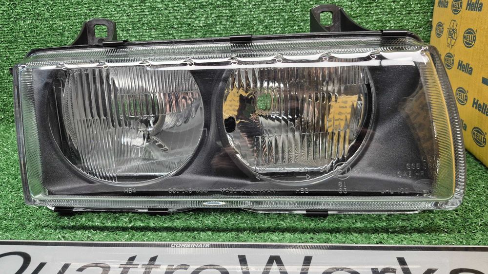 Otica Farol Direito BMW Serie 3 Compact E36 1994 a 2000 Ref. 1AJ007.143101 NOVO HELLA ORIGINAL