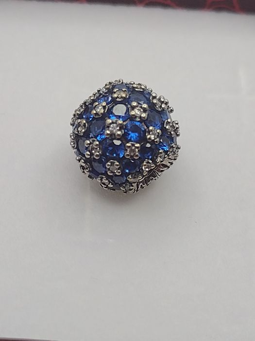 Nowy charms lśniący pave • srebro 925