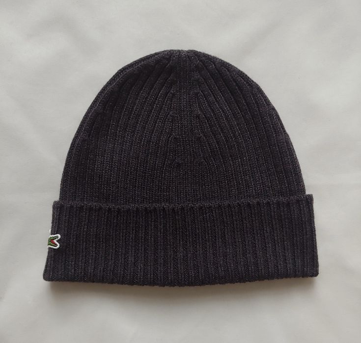 Шапка унисекс шерстяная Lacoste