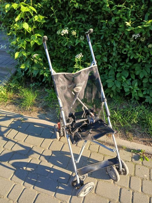 Wózek" parasolka" sprzedam .