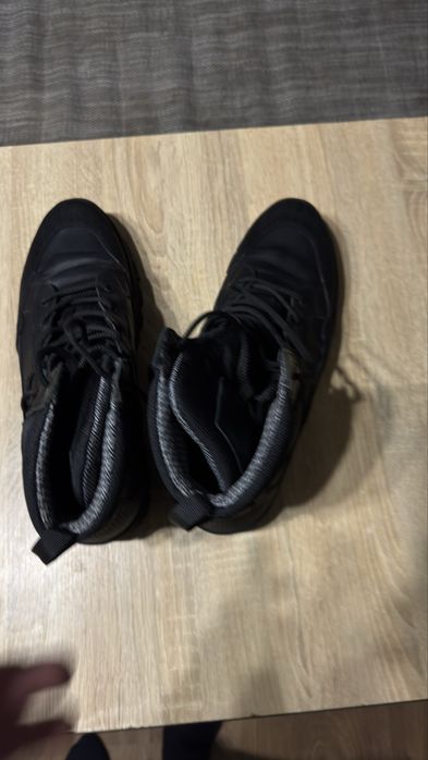 Продам ботинки!!!