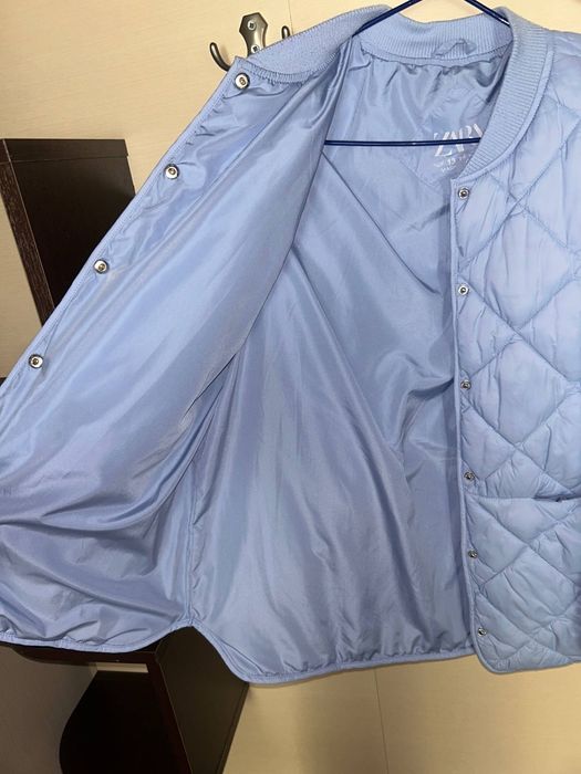 Продам куртку Zara