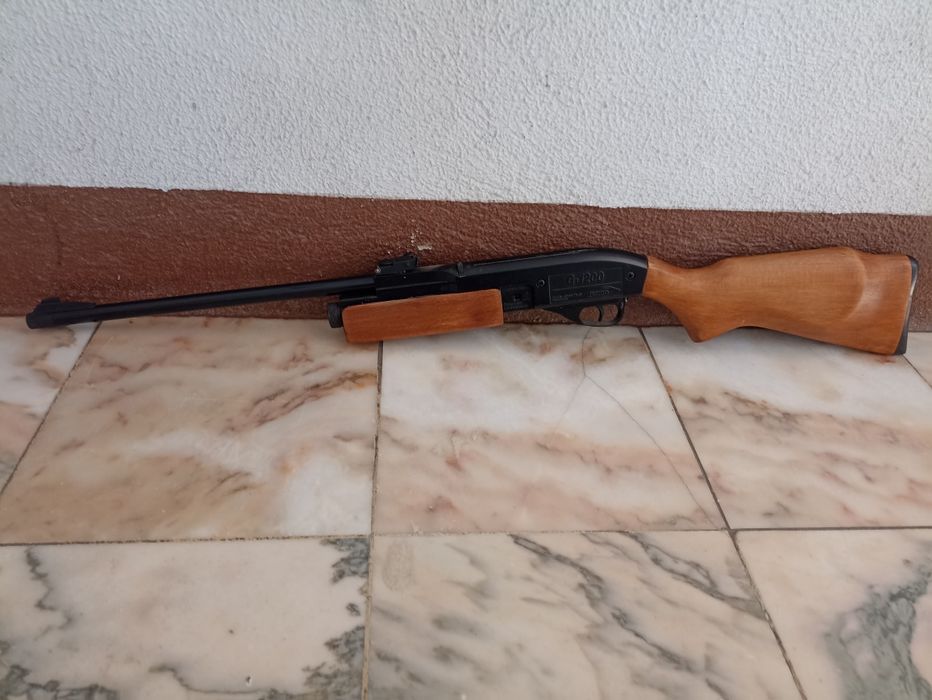 Vendo carabina de pressão gamo