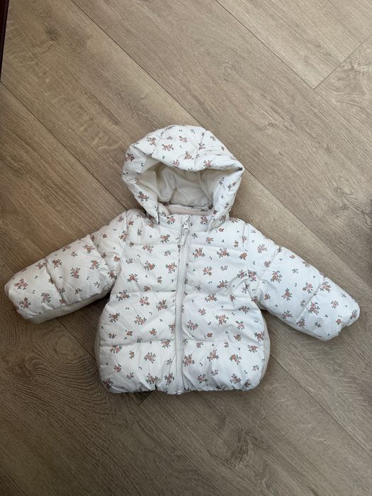 Куртка h&m демісезон 74 р 6-9 міс для дівчинки бежева тепла