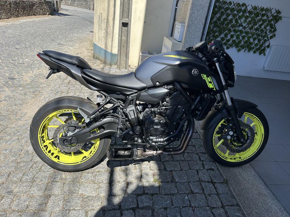 Yamaha MT 07 2018 com 22.000