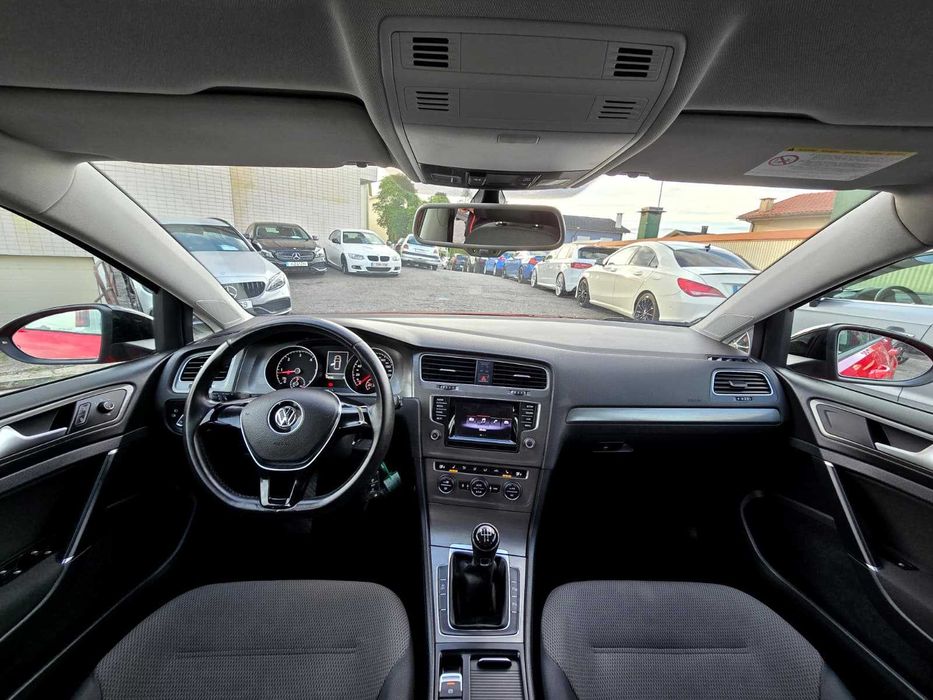 Volkswagen Golf 7 1.6Tdi 110Cv (Look GTI)