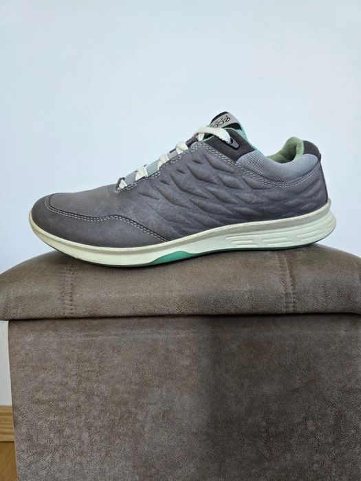 Buty Ecco rozm. 38 skórzane sneakersy
