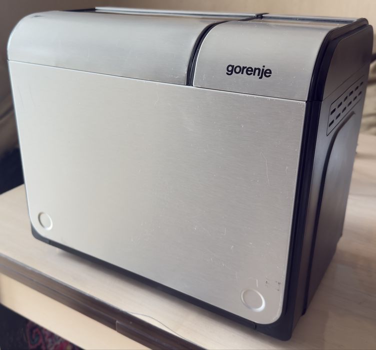 Хлібопічка Garenje BM 900 AL