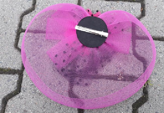 toczek fuksja fascynator do włosów