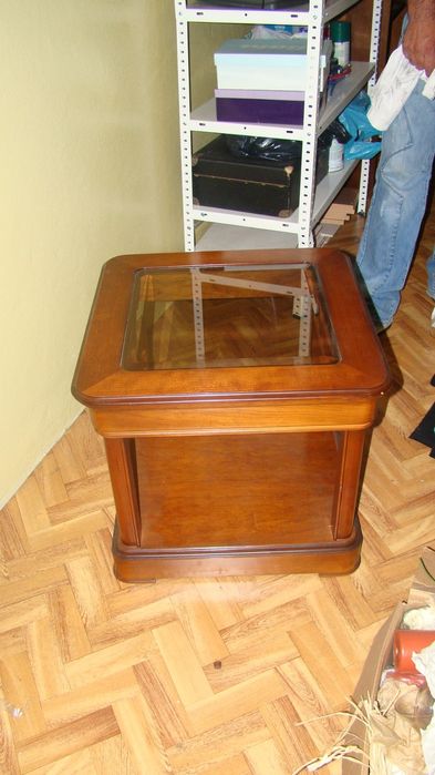 Square Coffee Table64729489594114121