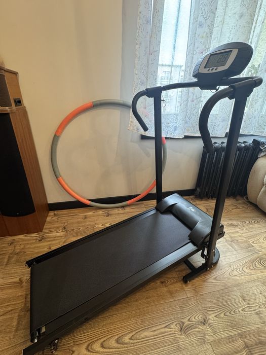 Bieżnia mechaniczna Atlas Sport