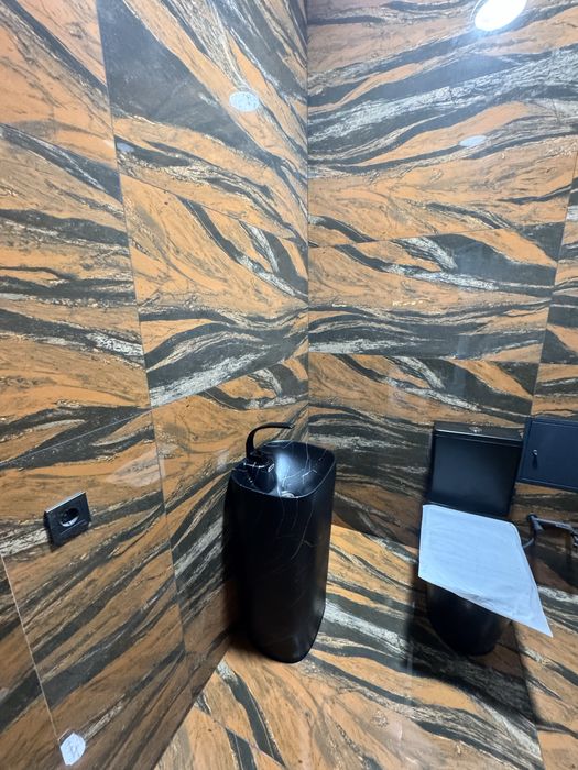 Оренда тераси Пустомити Грушевського 6 (площа 380 м2)