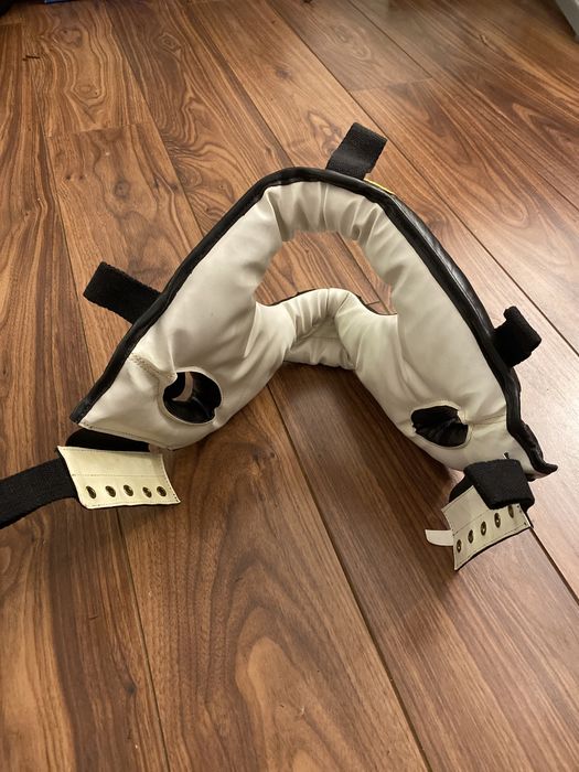 Ochraniacz bokserski na głowę Everlast