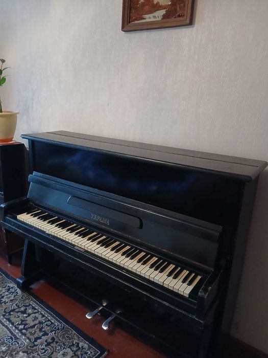 Піаніно  Україна