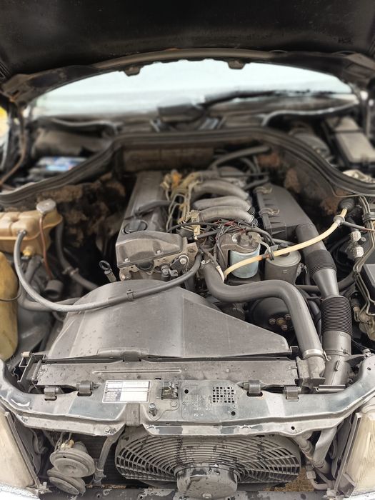 Mercedes 200d (w124)