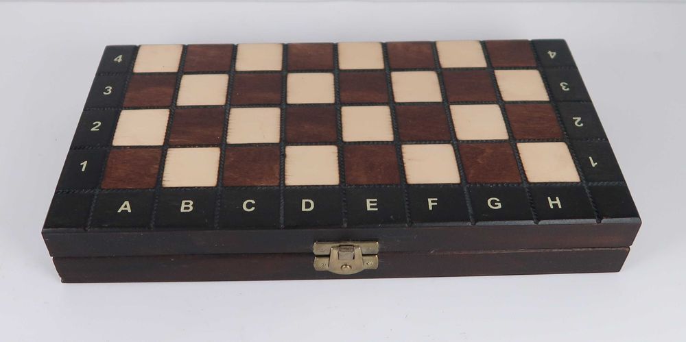 Jogo de Xadrez em madeira - 26.5 cm