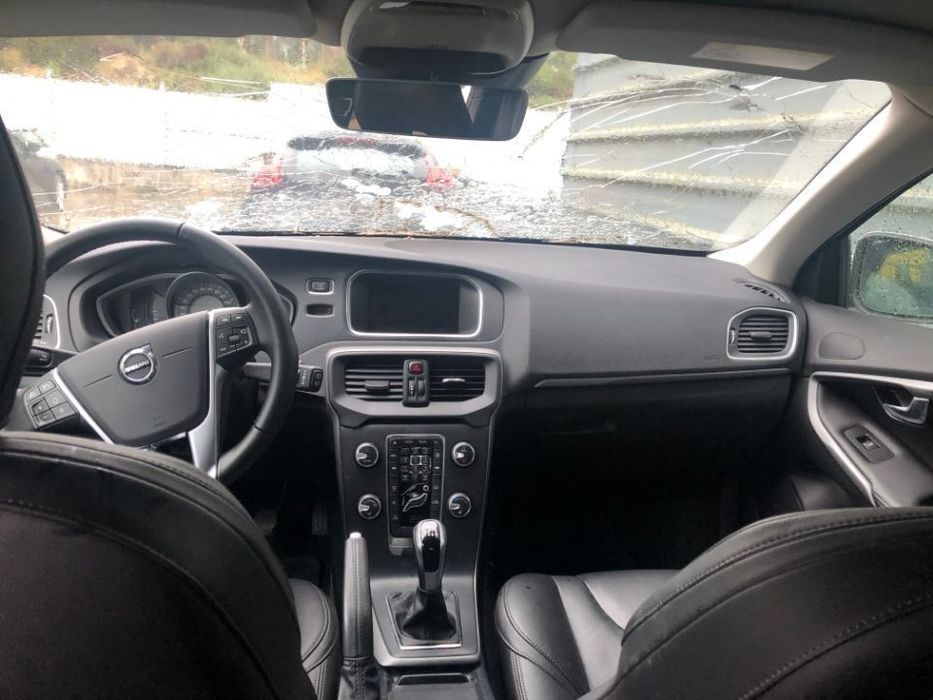 VOLVO V40 D2 DE 2018 PARA PEÇAS