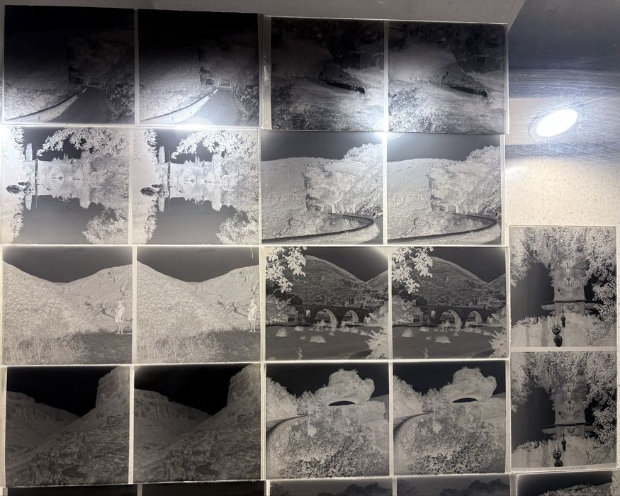 22 negativos fotográficos estereográficos Lumicrome 6 x 13 cm de 1952