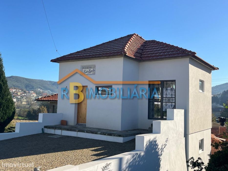 Moradia V0 com mezzanine em Santa Eulália, Arouca