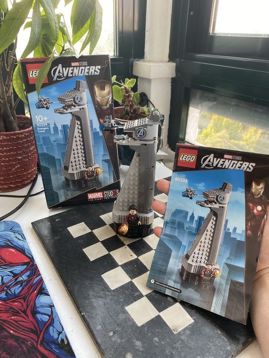 LEGO Marvel 40334 Avengers Tower Limited Edition