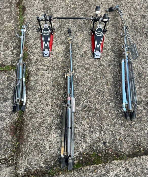 Педалі для барабанів зі стійками. Також привезу під замовлення