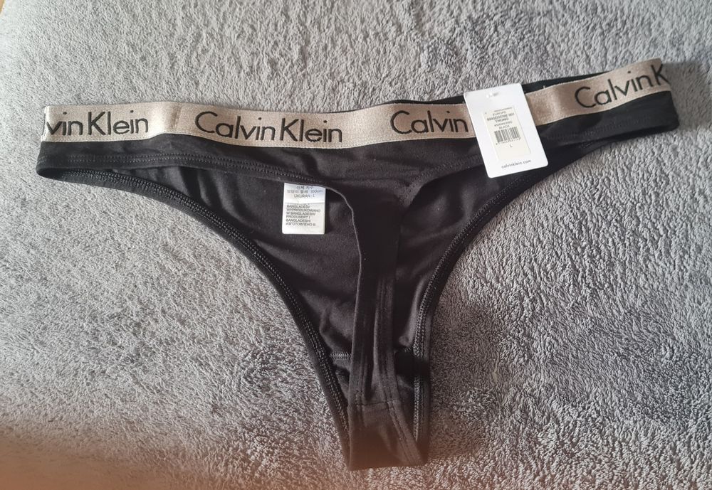 Stringi Calvin Klein L, XL