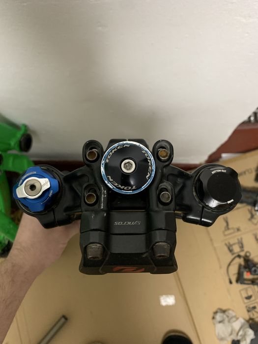 Деребан до 15.02, Рама Scott Voltage Fr10, Вилка 26 Rock shox boxxer