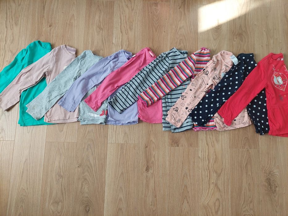 Paka bluzek dla dziewczynki 122