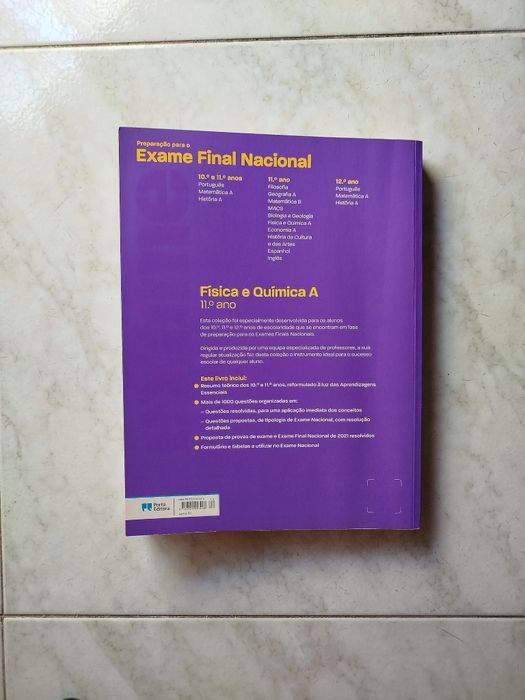 Livro de exame Físico Química A 11⁰ano