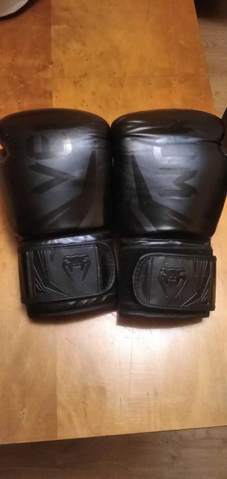 Worek rękawice łapy trenera owijki boks sport