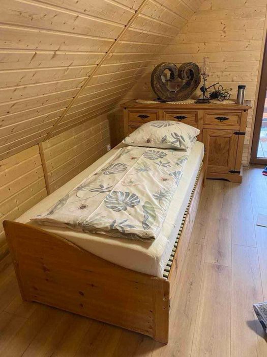Domek nad jeziorem  z jacuzzi, sauną, plac zabaw