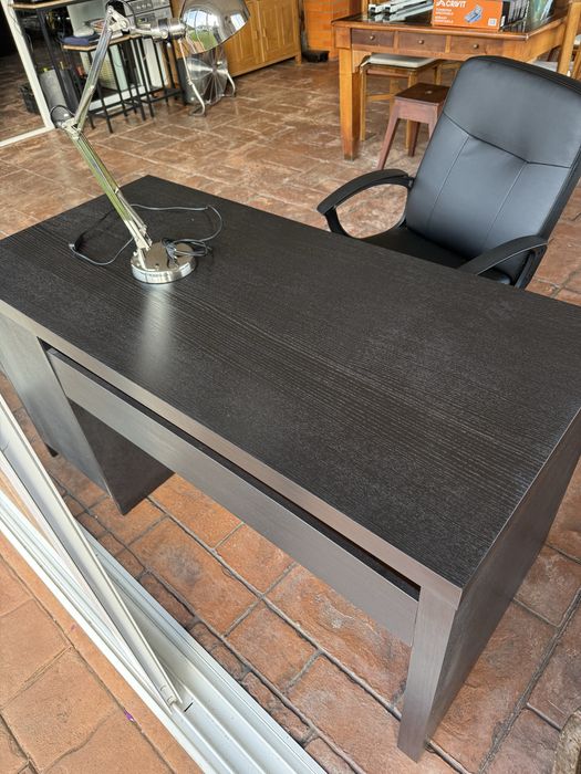 Secretária MALM IKEA Preta Ótimo Estado