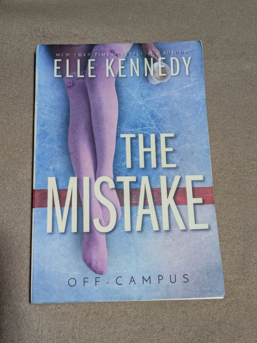 Книга The Mistake  by Elle Kennedy
