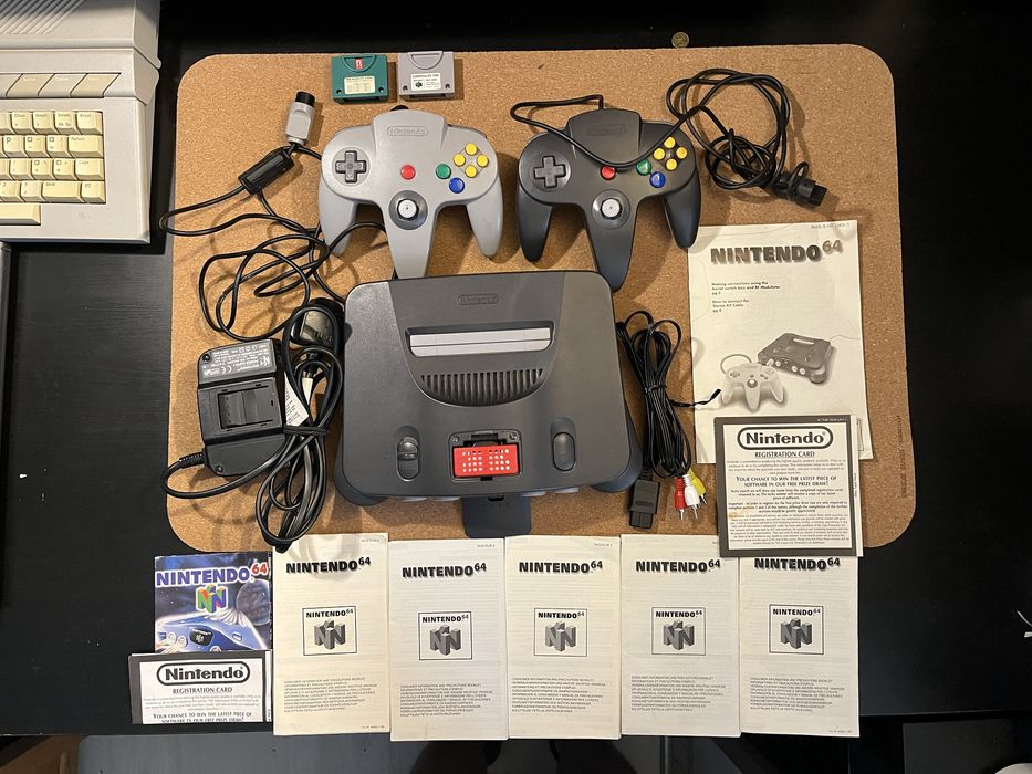 Nintendo 64 PAL + Expansion Pack+ karton+ 2 kontrolery