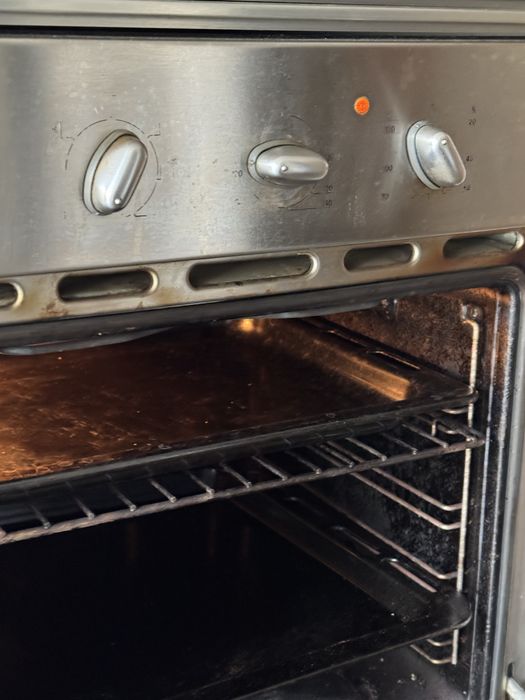Forno eletrico Ariston