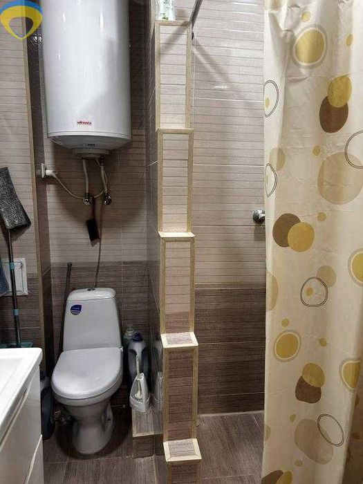 Продам 1 комнатную квартиру ул. Школьная/Новая Европа