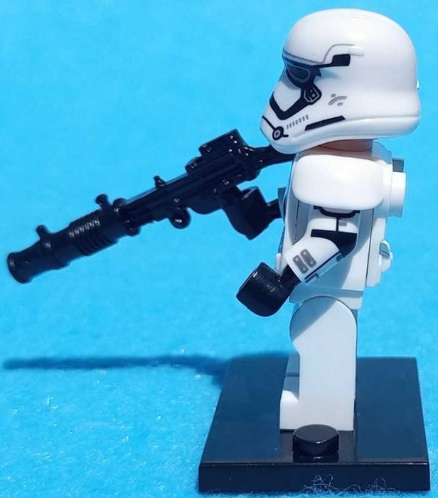 First Order Stormtrooper (Star Wars)