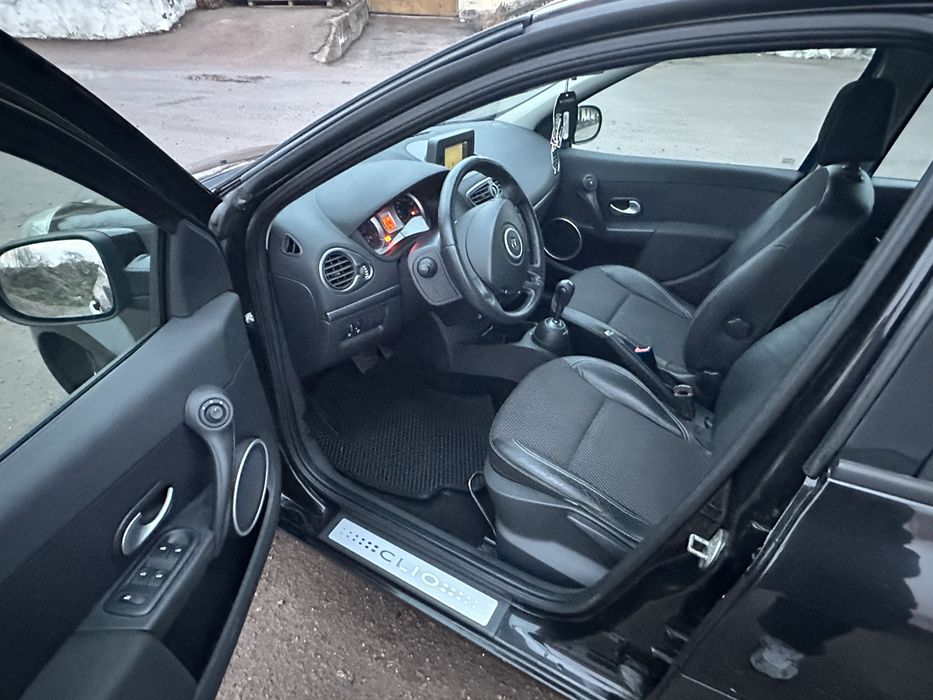 Renault Clio 2010 в дуже гарному стані