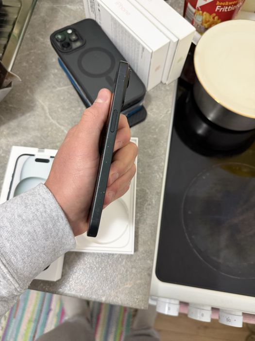 Iphone 15 128gb black 89% акб