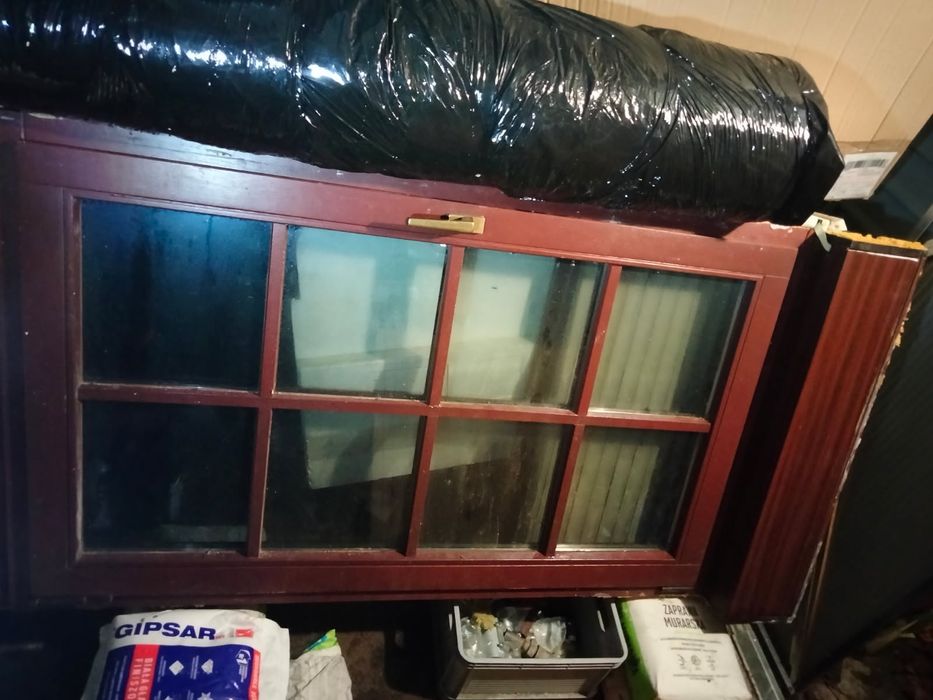 Okno z roletą plus parapet