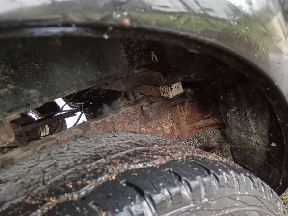 Nissan Navara 2.5 DCI D40