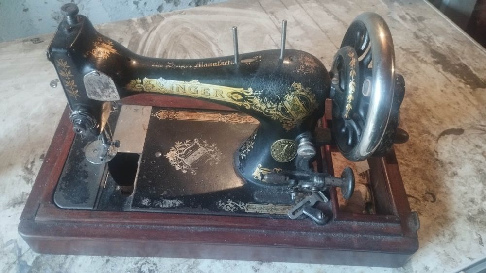 Швейні машинки 2 штуки