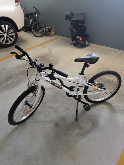 Bicicleta criança como nova