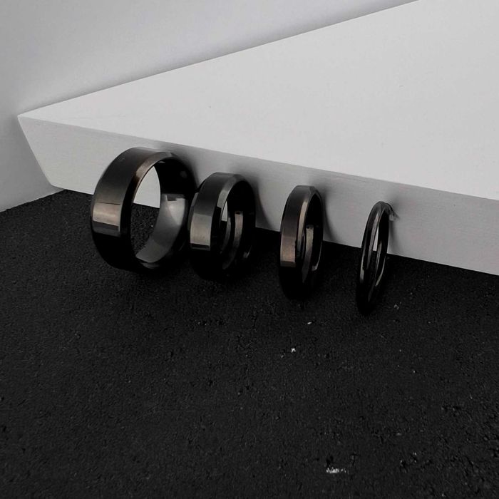 Обручка 2мм 4мм 6мм 8мм каблучка вінчальна перстень медична сталь