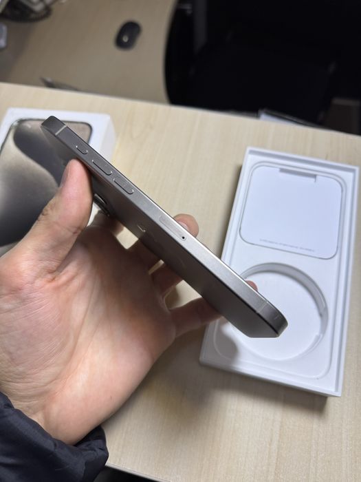 iphone 15 pro max 512 gb neverlock 94% акумулятор фізична сім карта